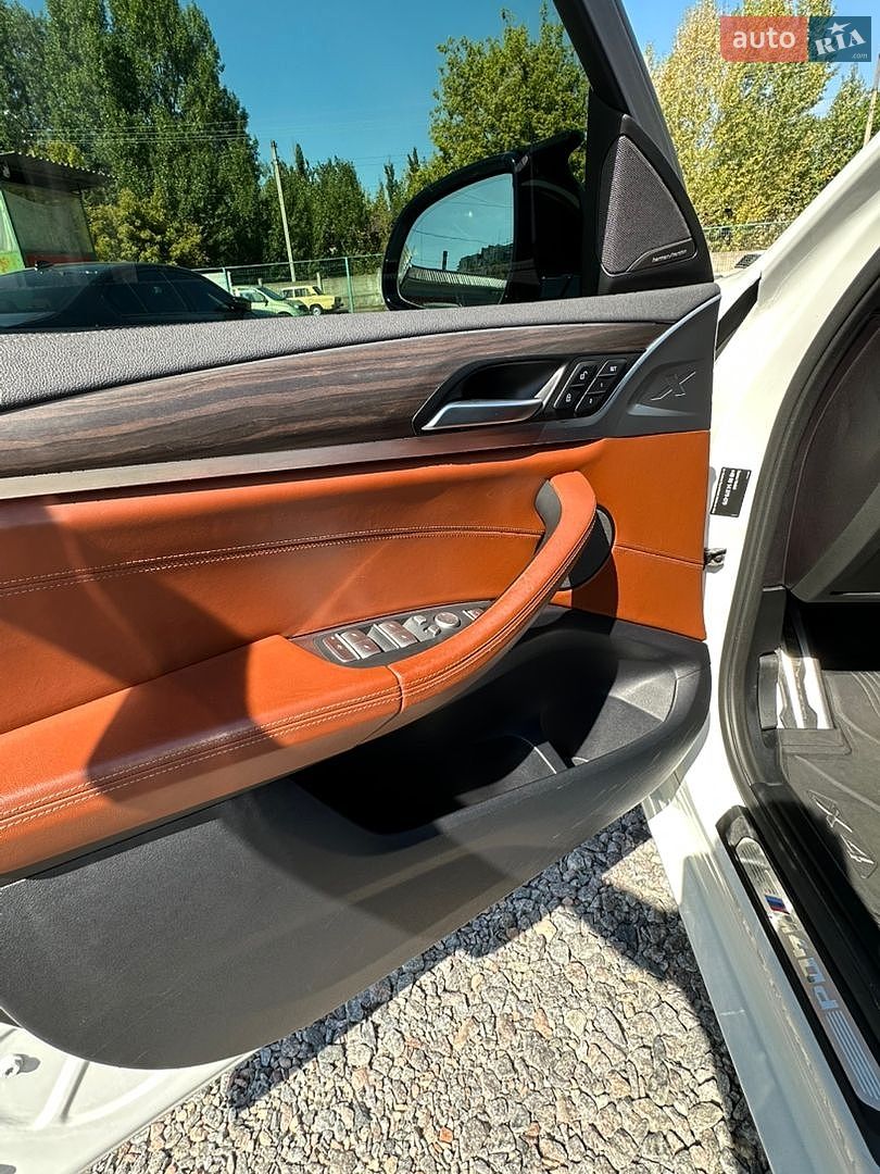 BMW X4 2018 VIN WBAVJ71010LH70765 фото оголошення 15 з 21