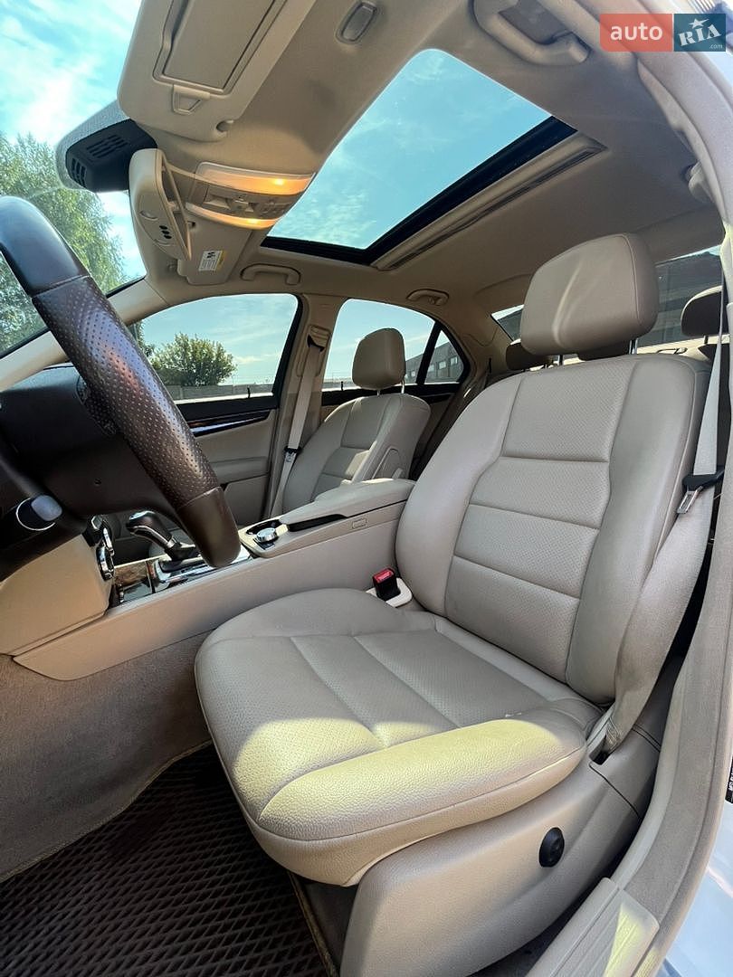 Mercedes-Benz C-Class 2013 VIN WDDGF4HB6DR289600 фото оголошення 16 з 23
