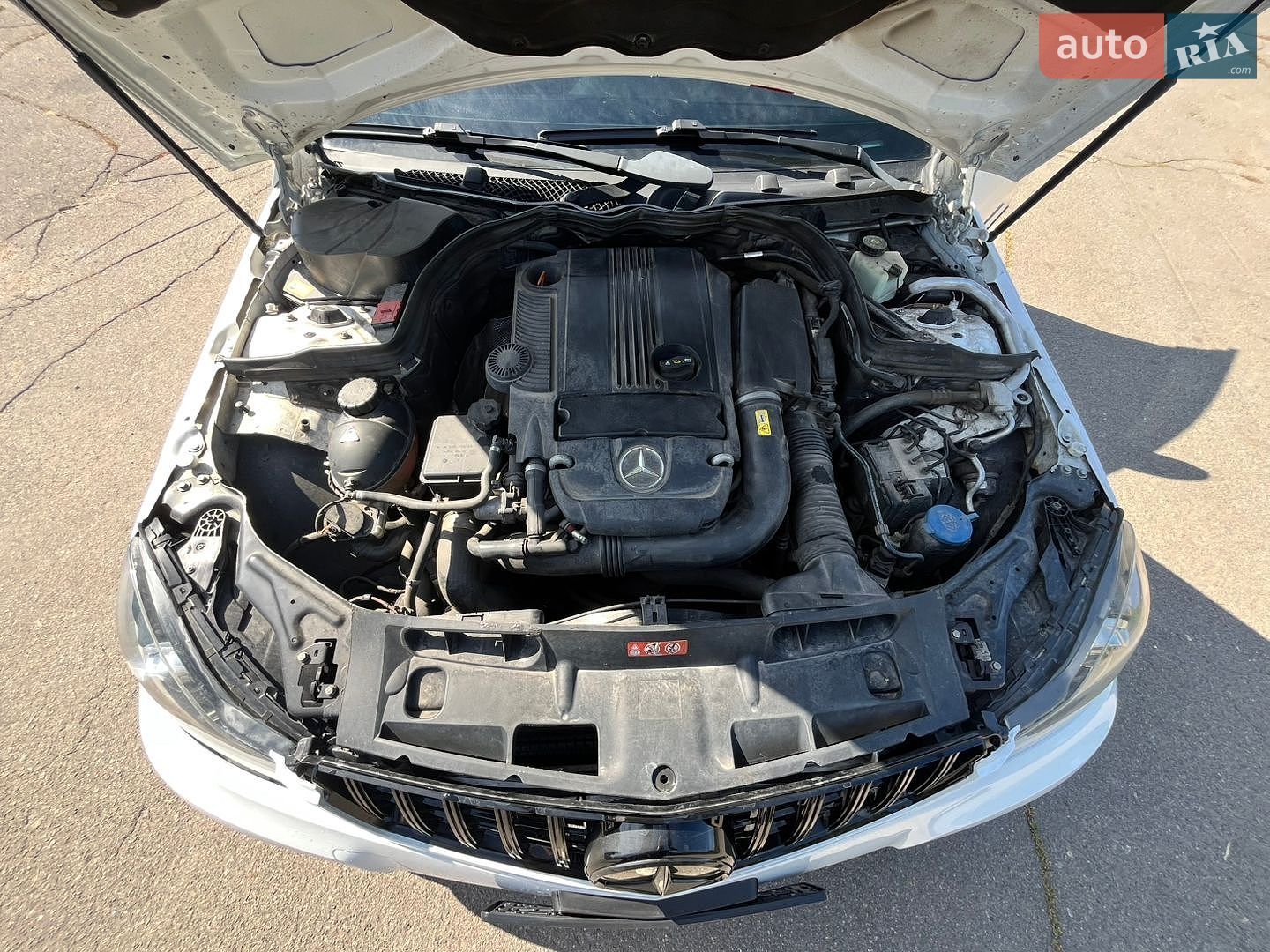 Mercedes-Benz C-Class 2013 VIN WDDGF4HB6DR289600 фото оголошення 23 з 23