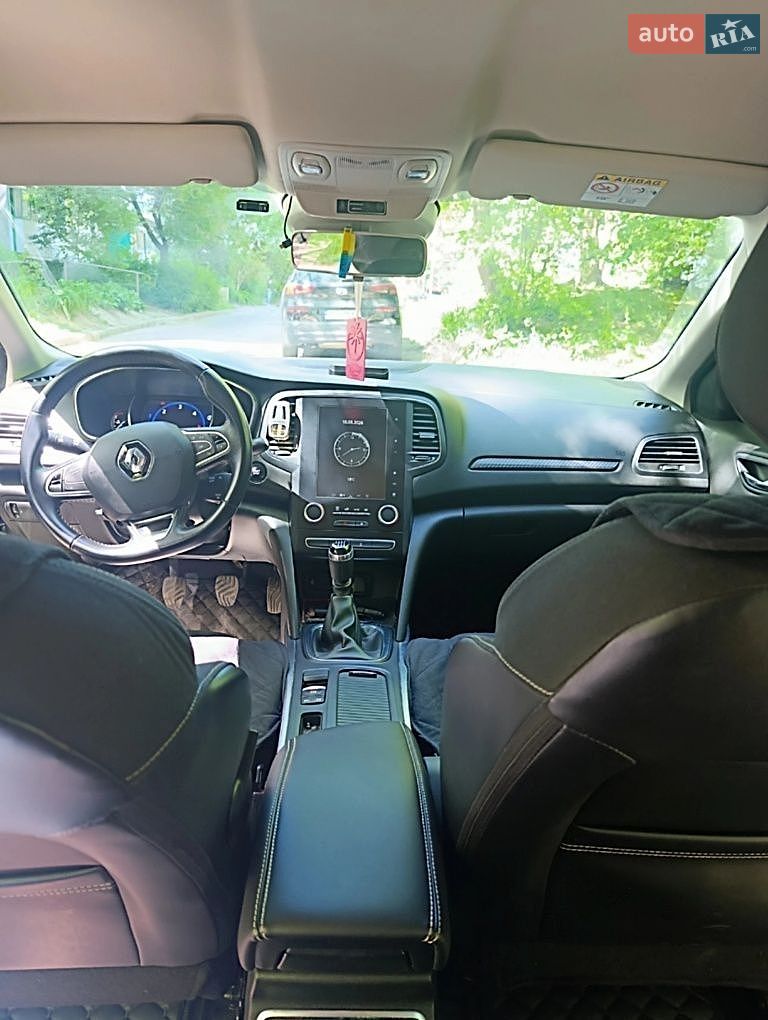 Renault Megane 2018 VIN VF1RFB00261003677 фото оголошення 13 з 17