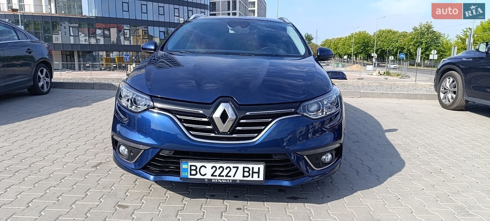 Renault Megane 2018 VIN VF1RFB00261003677 фото оголошення 17 з 17