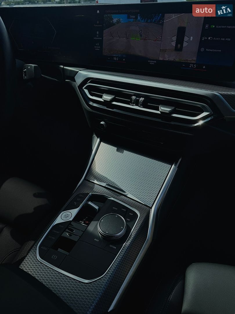 BMW 3 Series 2023 VIN WBA41FF050FS18910 фото оголошення 11 з 19