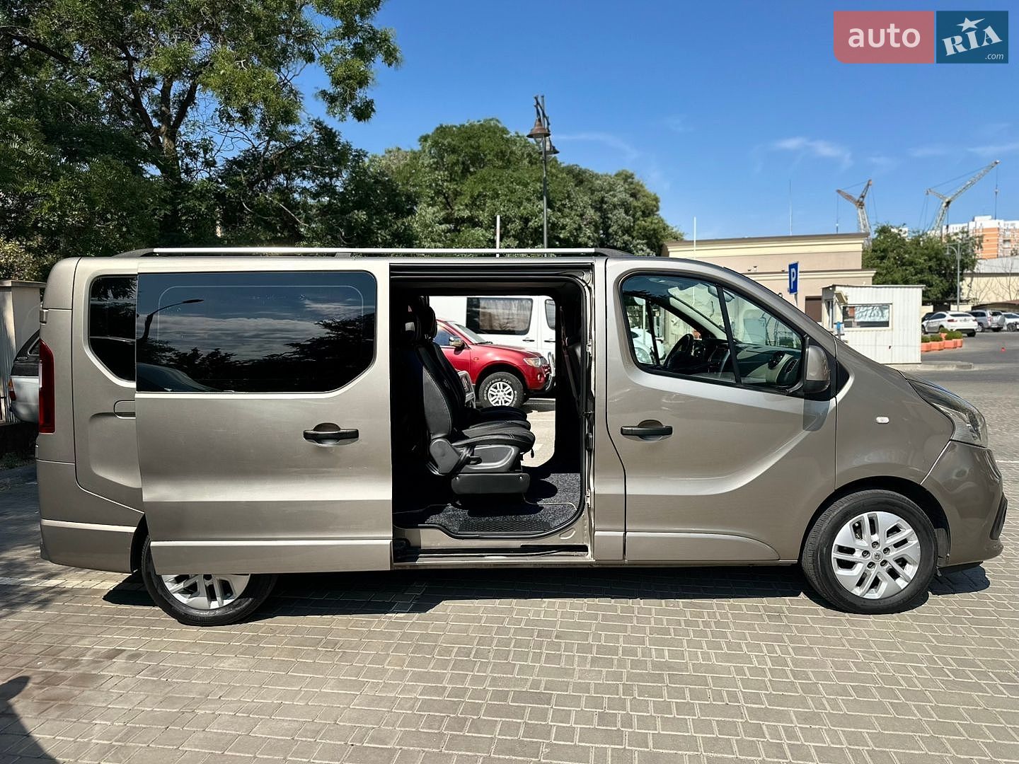 Renault Trafic 2016 VIN VF11FL11855580209 фото оголошення 9 з 19