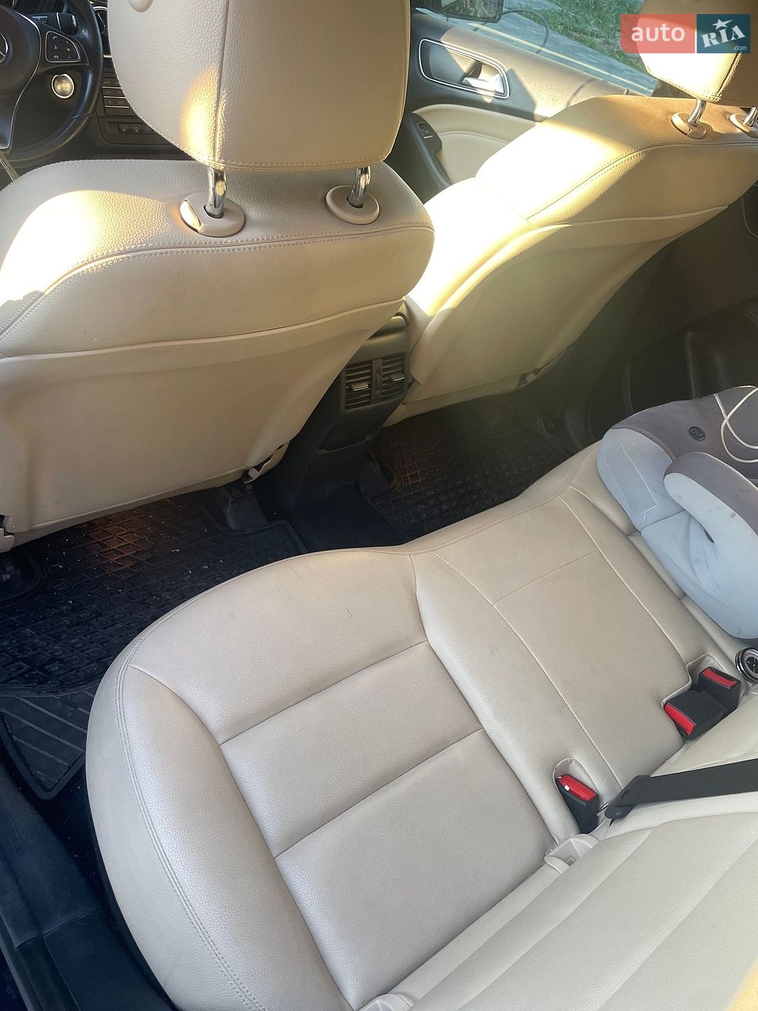 Mercedes-Benz B-Class 2017 VIN WDD2428901J016865 фото оголошення 8 з 15