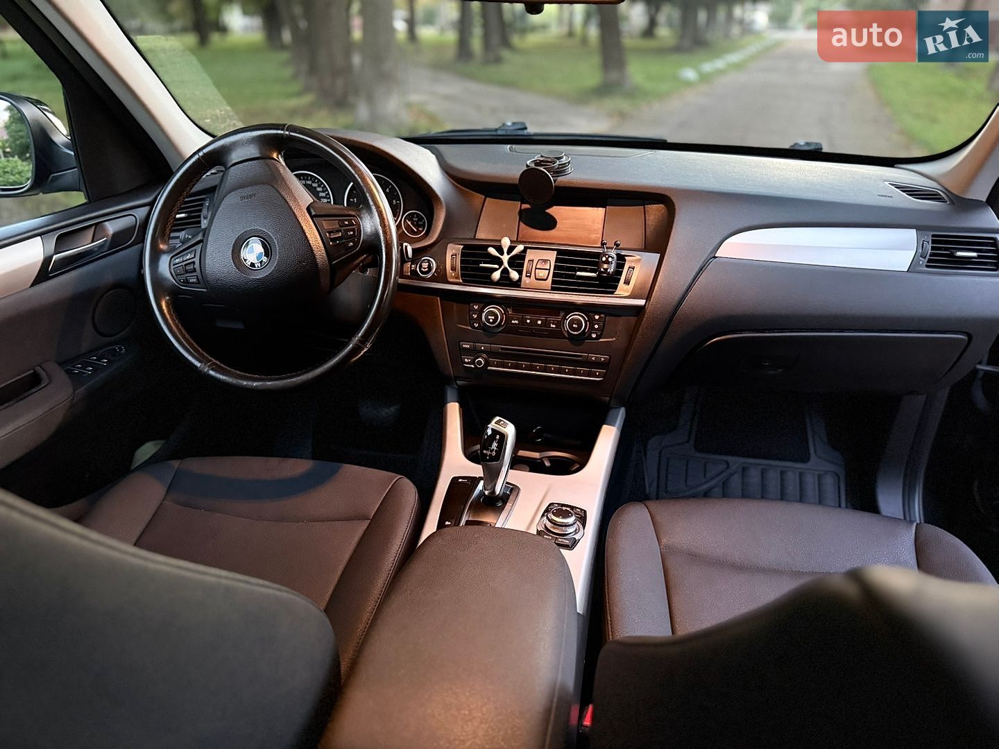 BMW X3 2011 VIN WBAWY31070L530402 фото оголошення 15 з 26