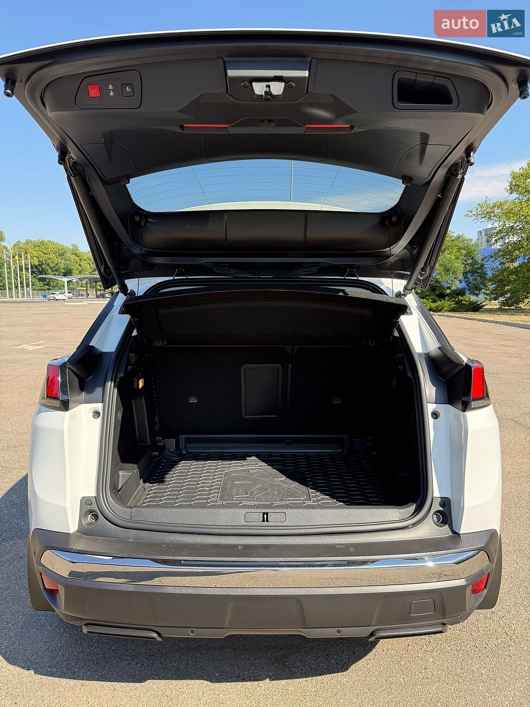 Peugeot 3008 2018 VIN VF3MJAHXVJS349709 фото оголошення 11 з 21