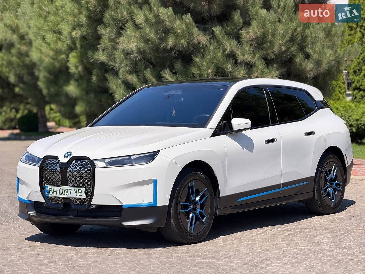 BMW IX 2024 VIN WB523CF02RCS04556 фото оголошення 2 з 52