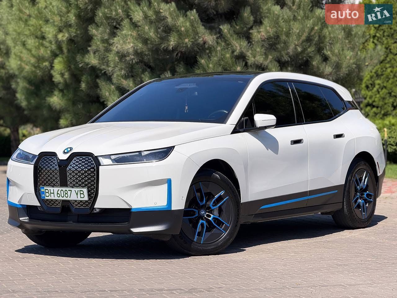 BMW IX 2024 VIN WB523CF02RCS04556 фото оголошення 4 з 52
