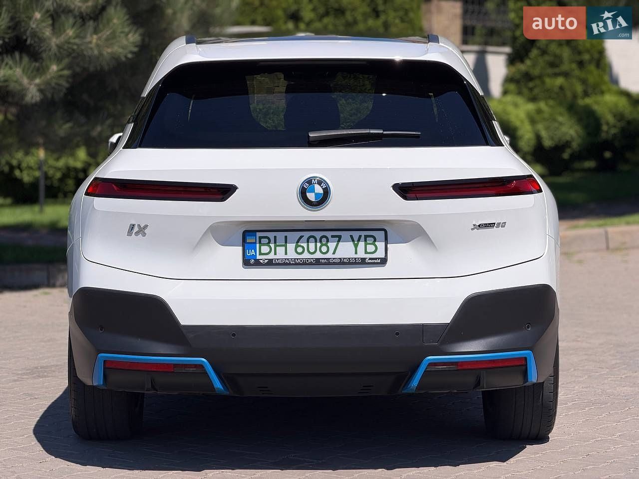 BMW IX 2024 VIN WB523CF02RCS04556 фото оголошення 12 з 52