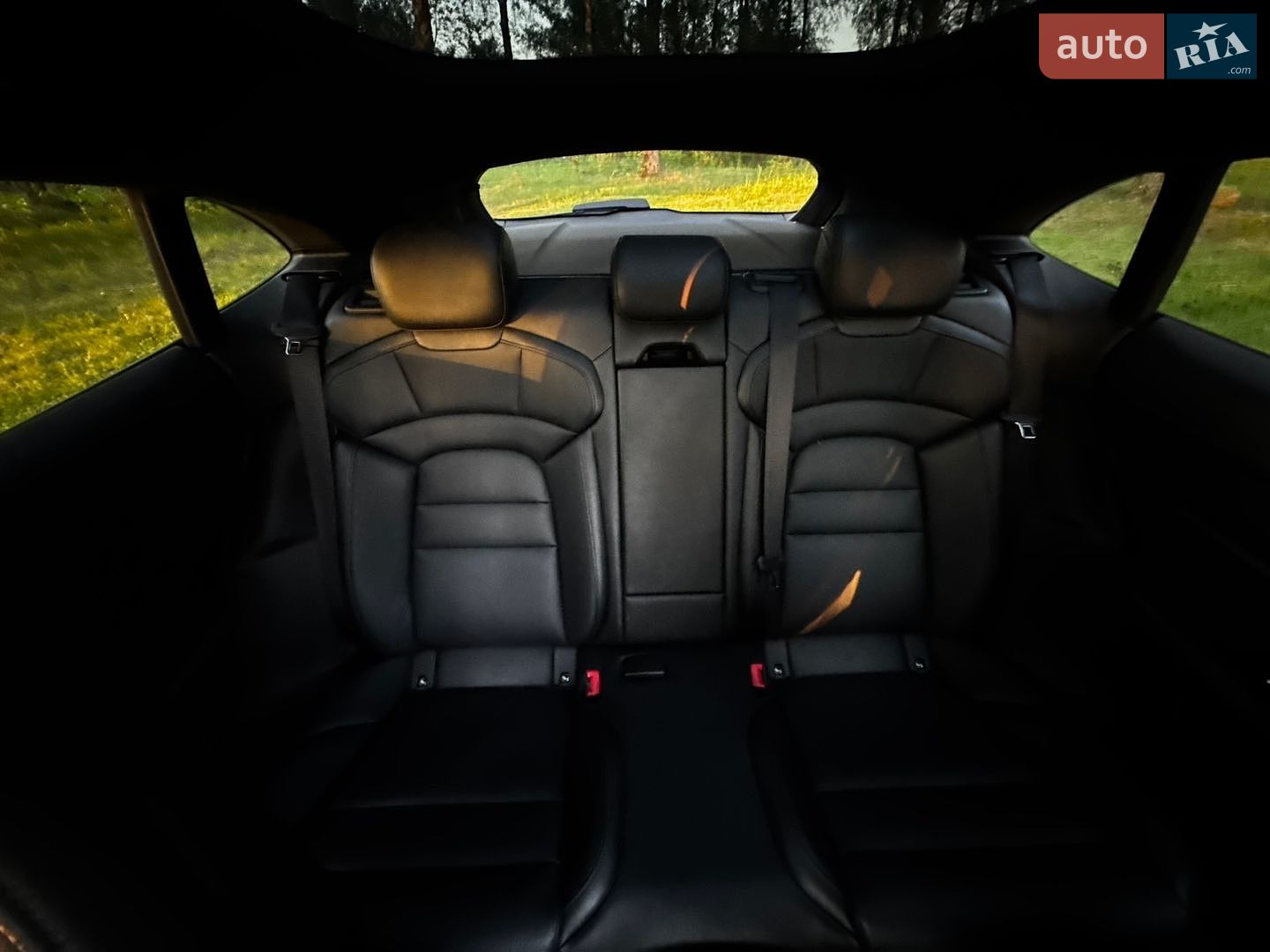 Porsche Taycan 2022 VIN WP0ZZZY10PSA69335 фото оголошення 7 з 78