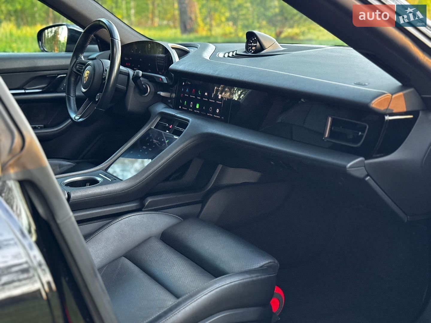 Porsche Taycan 2022 VIN WP0ZZZY10PSA69335 фото оголошення 9 з 78