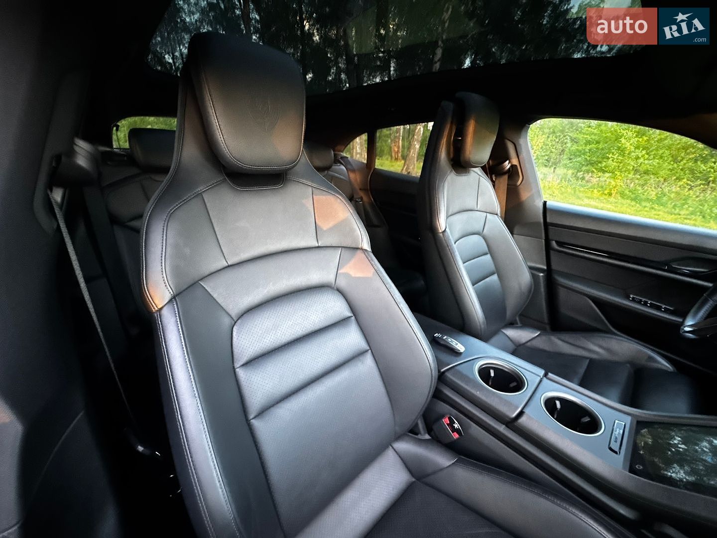 Porsche Taycan 2022 VIN WP0ZZZY10PSA69335 фото оголошення 12 з 78