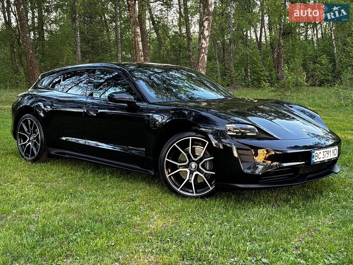 Porsche Taycan 2022 VIN WP0ZZZY10PSA69335 фото оголошення 25 з 78