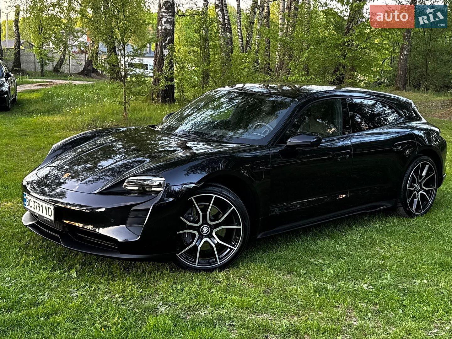 Porsche Taycan 2022 VIN WP0ZZZY10PSA69335 фото оголошення 31 з 78