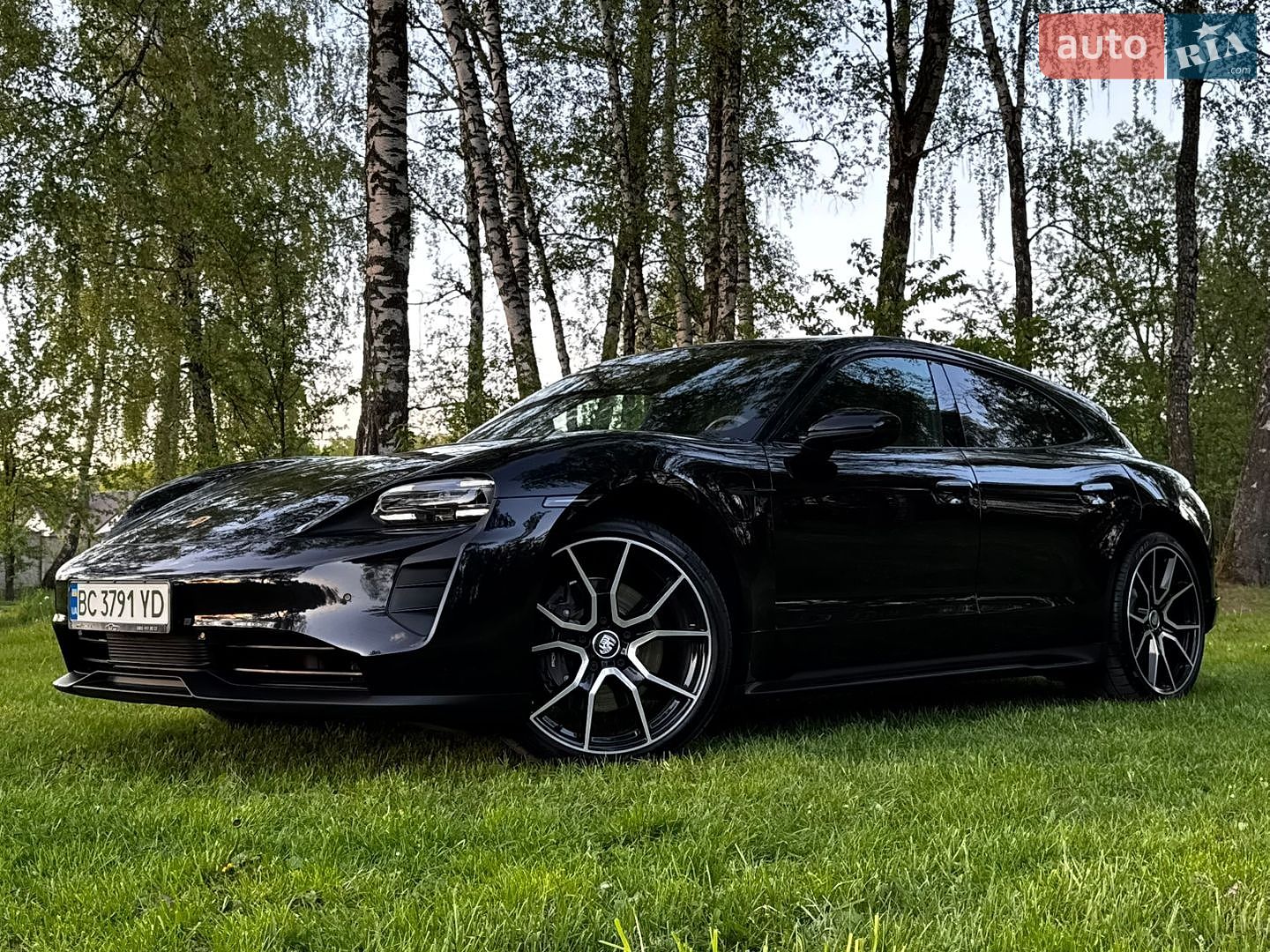 Porsche Taycan 2022 VIN WP0ZZZY10PSA69335 фото оголошення 32 з 78