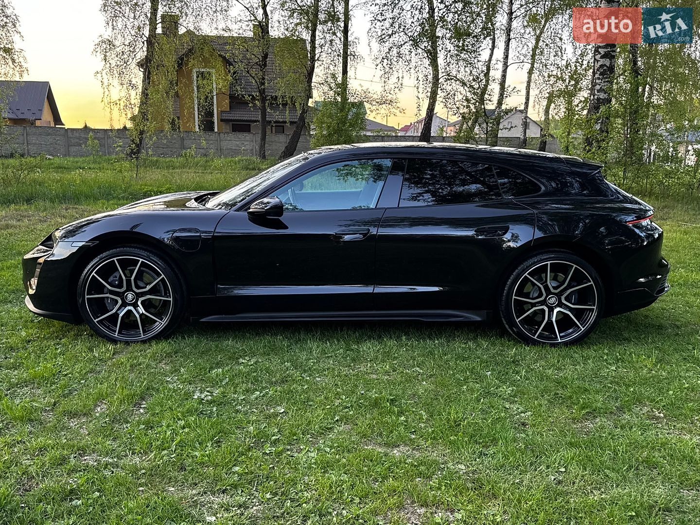 Porsche Taycan 2022 VIN WP0ZZZY10PSA69335 фото оголошення 43 з 78