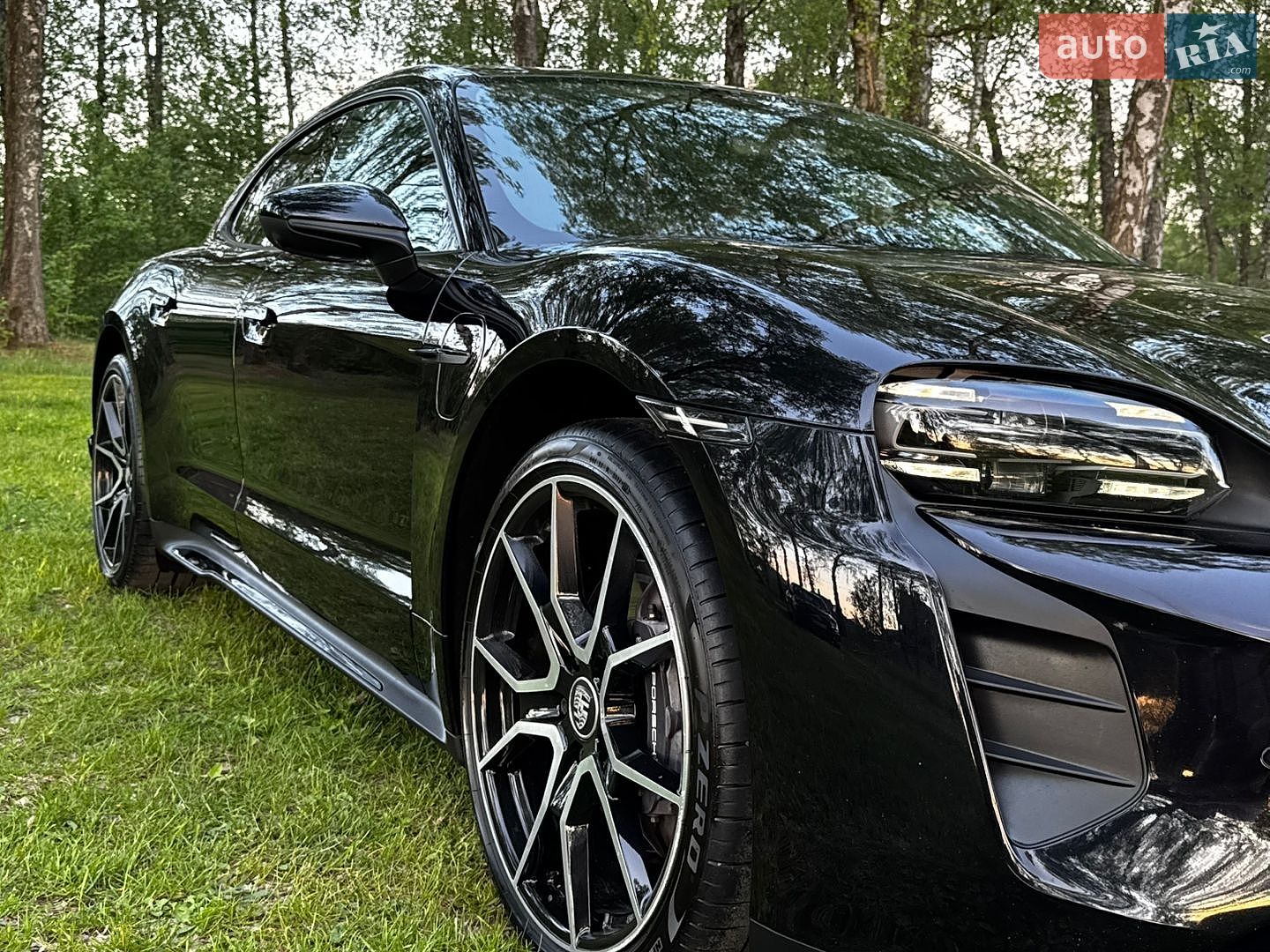 Porsche Taycan 2022 VIN WP0ZZZY10PSA69335 фото оголошення 41 з 78