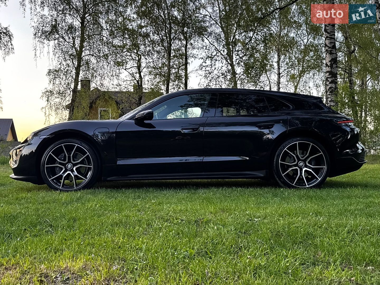 Porsche Taycan 2022 VIN WP0ZZZY10PSA69335 фото оголошення 48 з 78