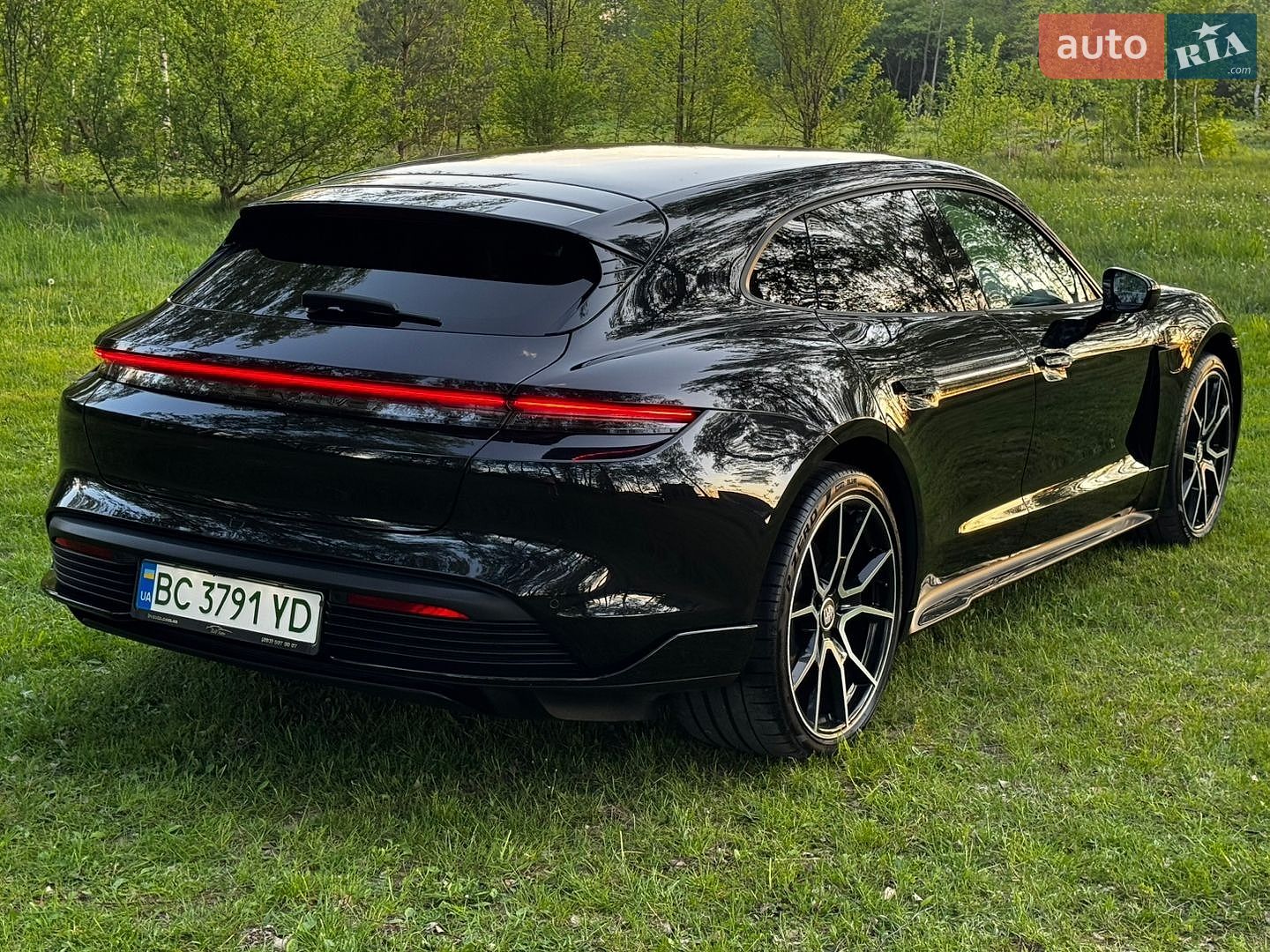 Porsche Taycan 2022 VIN WP0ZZZY10PSA69335 фото оголошення 56 з 78