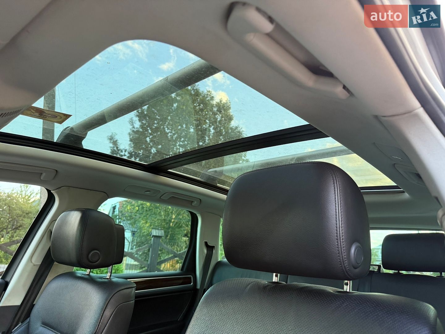 Volkswagen Touareg 2015 VIN WVGEP9BP9GD000917 фото оголошення 33 з 45