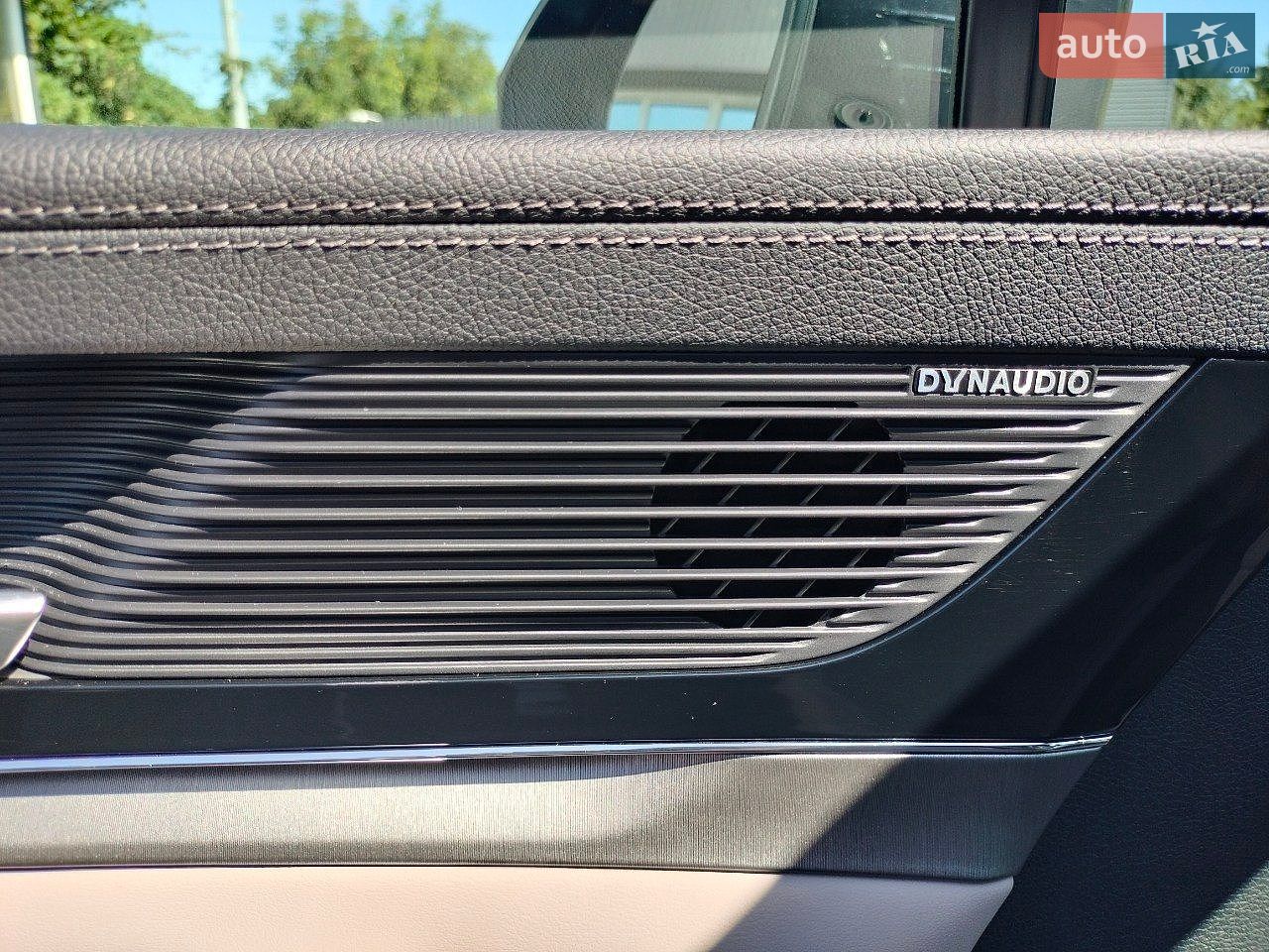 BYD Tang 2025 VIN LC0C74C42S0125198 фото оголошення 19 з 20