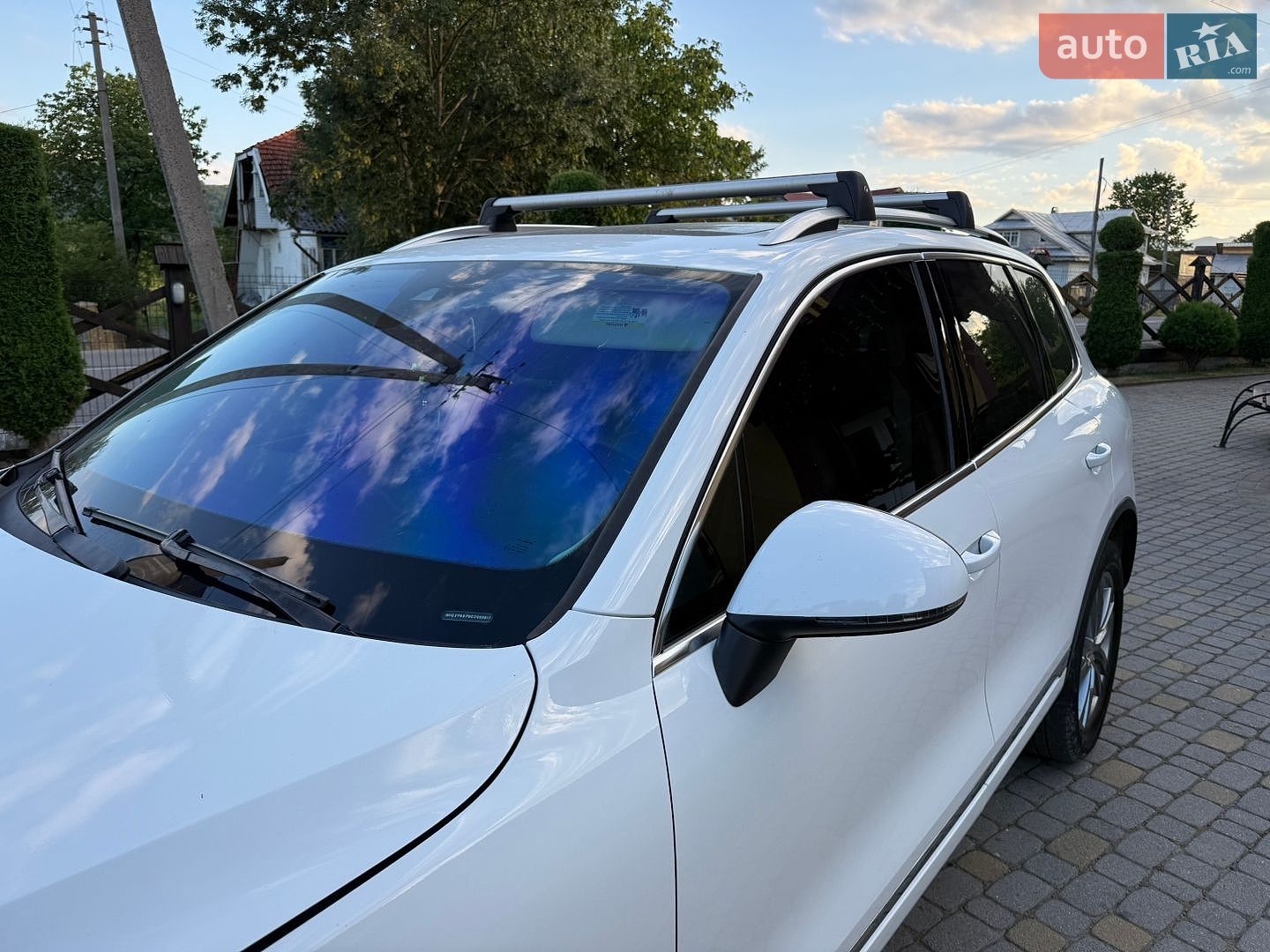 Volkswagen Touareg 2015 VIN WVGEP9BP9GD000917 фото оголошення 40 з 45