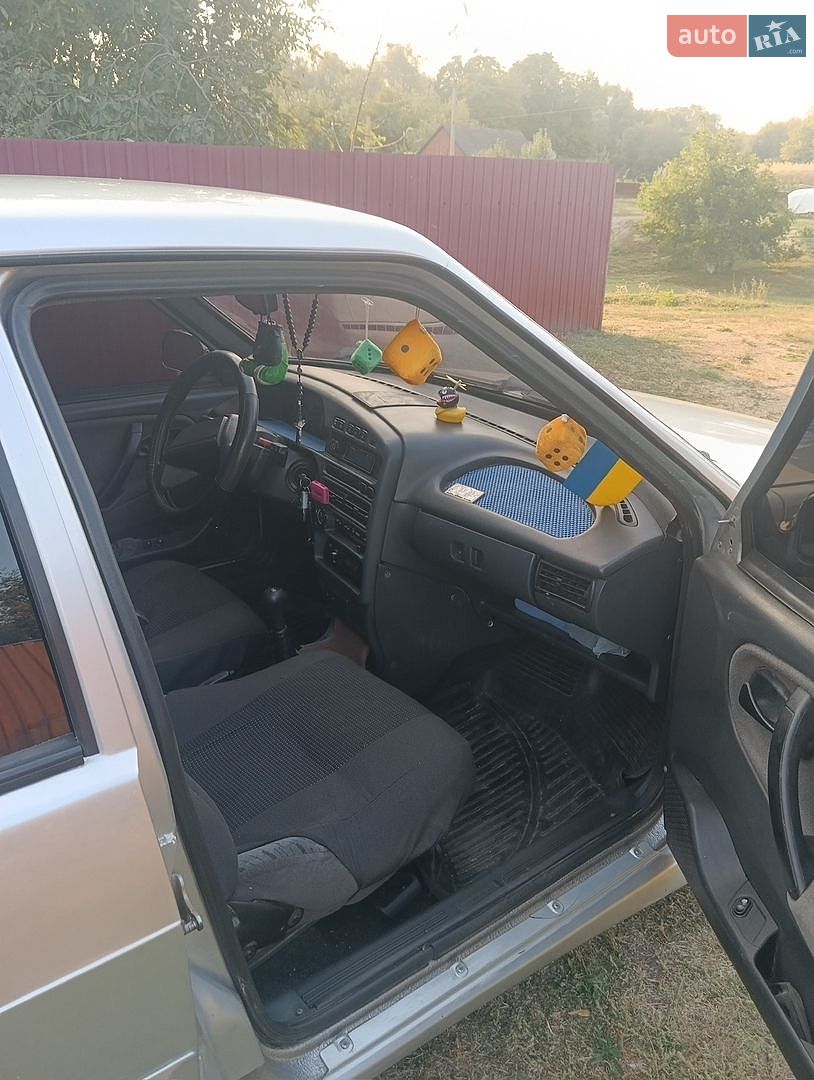 ВАЗ / Lada 2115 Samara 2011 VIN XTA211540B5001331 фото оголошення 13 з 17