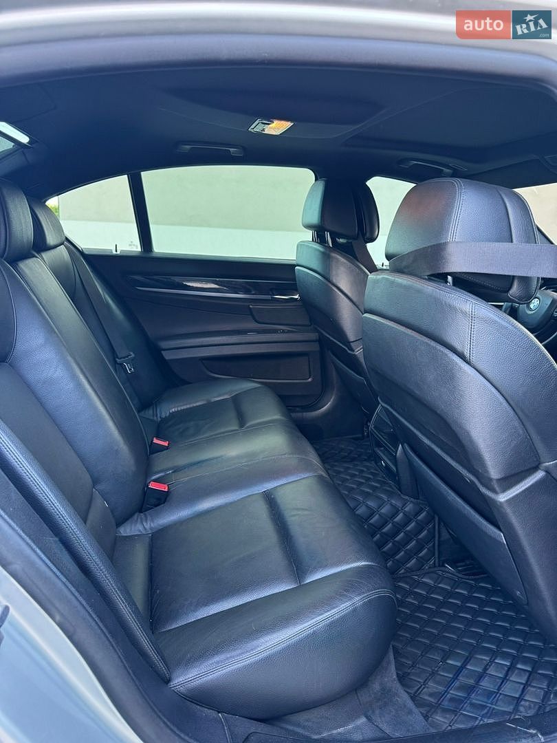 BMW 7 Series 2010 VIN WBAKM21020C335635 фото оголошення 10 з 19
