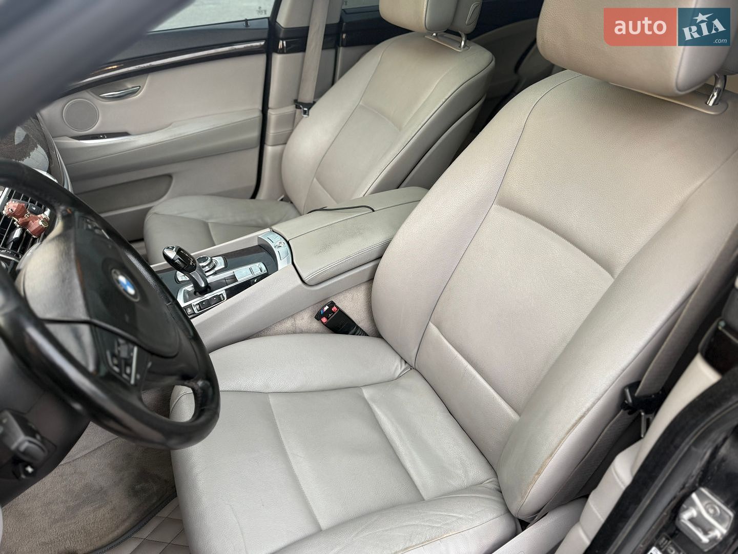 BMW 5 Series 2010 VIN WBASN2C50AC200242 фото оголошення 19 з 28