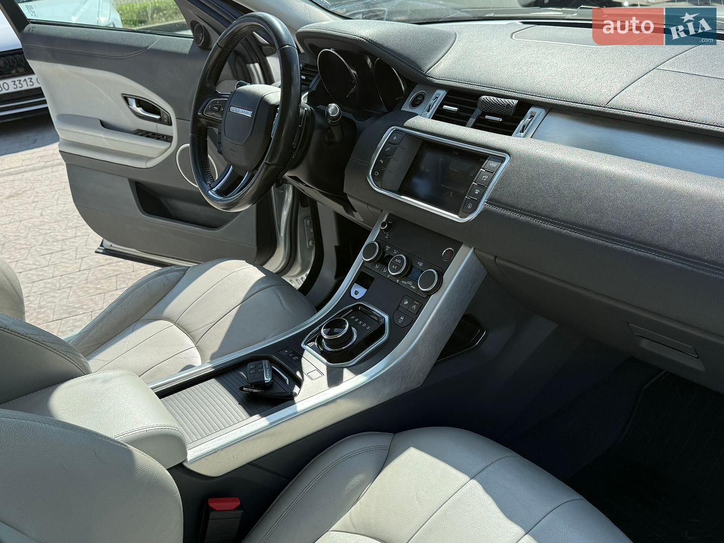 Land Rover Range Rover Evoque 2016 VIN SALVP2BG6HH198578 фото оголошення 16 з 41