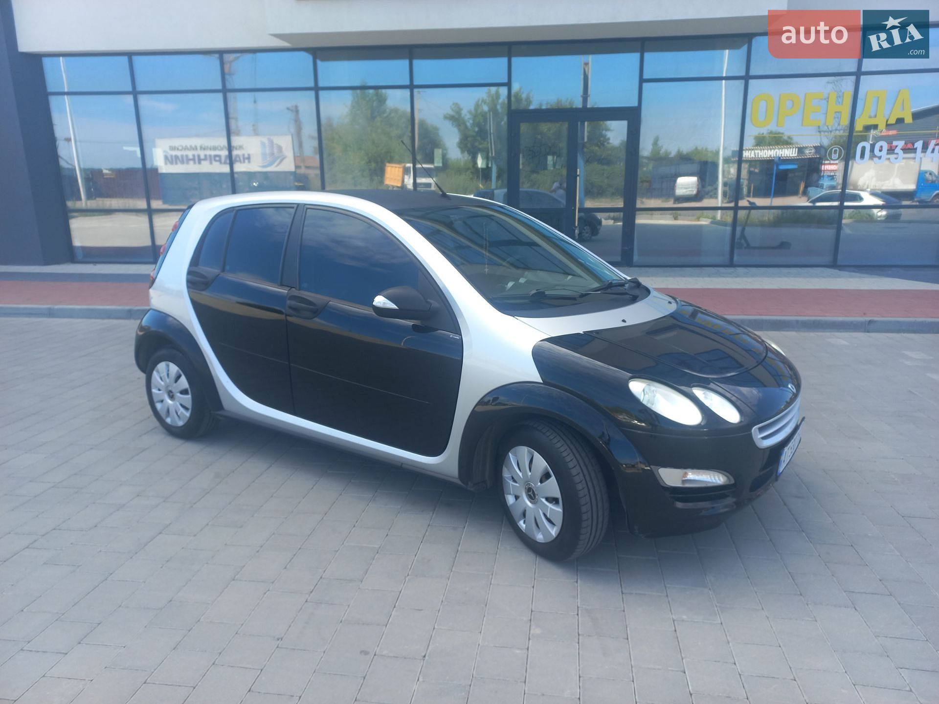 Smart Forfour 2004 VIN WME4540301B023523 фото оголошення 15 з 47