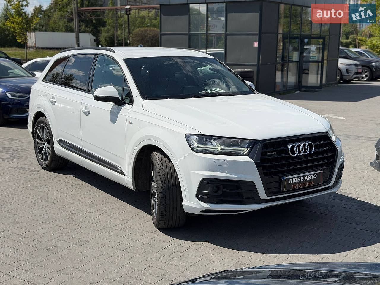 Audi Q7 2018 VIN WAUZZZ4M7KD015781 фото оголошення 5 з 47
