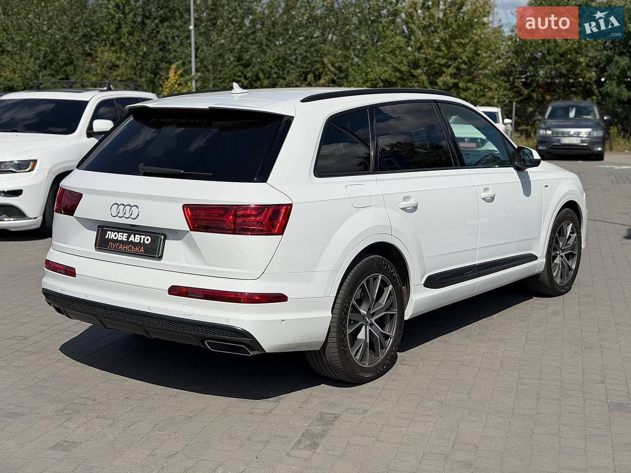 Audi Q7 2018 VIN WAUZZZ4M7KD015781 фото оголошення 10 з 47