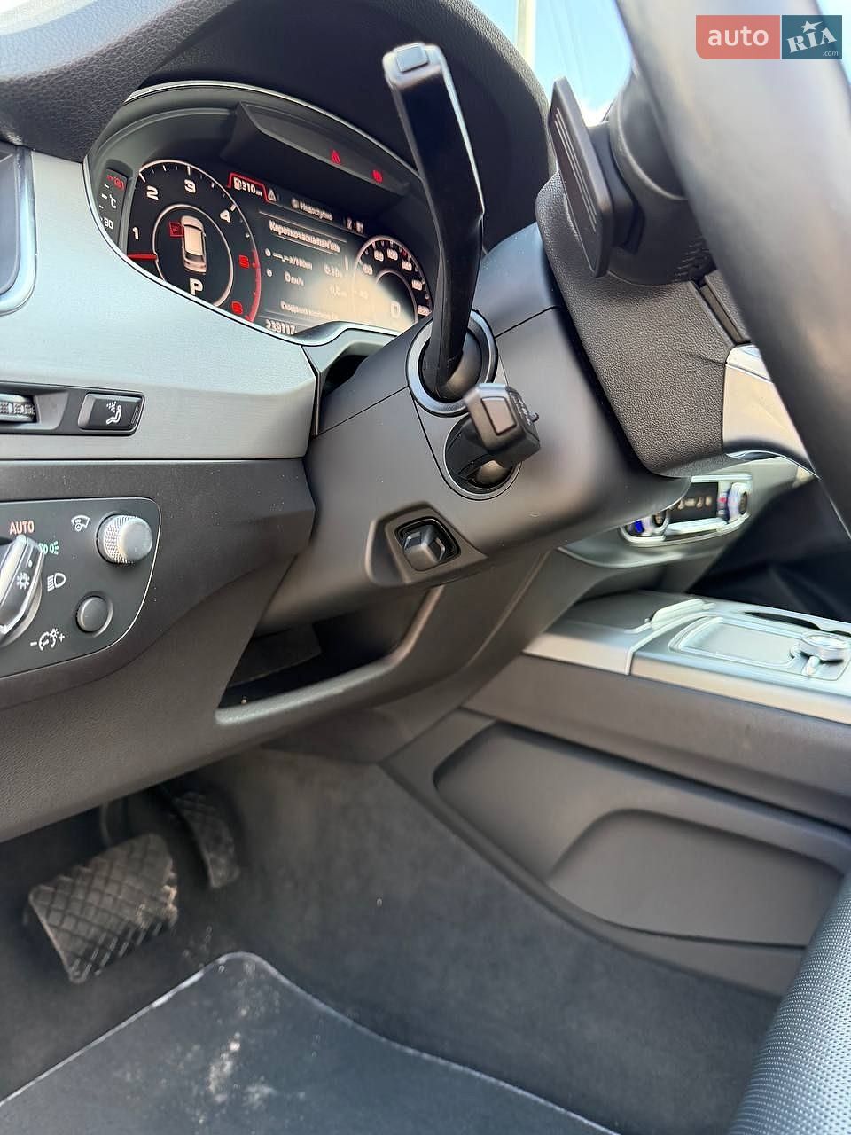 Audi Q7 2018 VIN WAUZZZ4M7KD015781 фото оголошення 23 з 47
