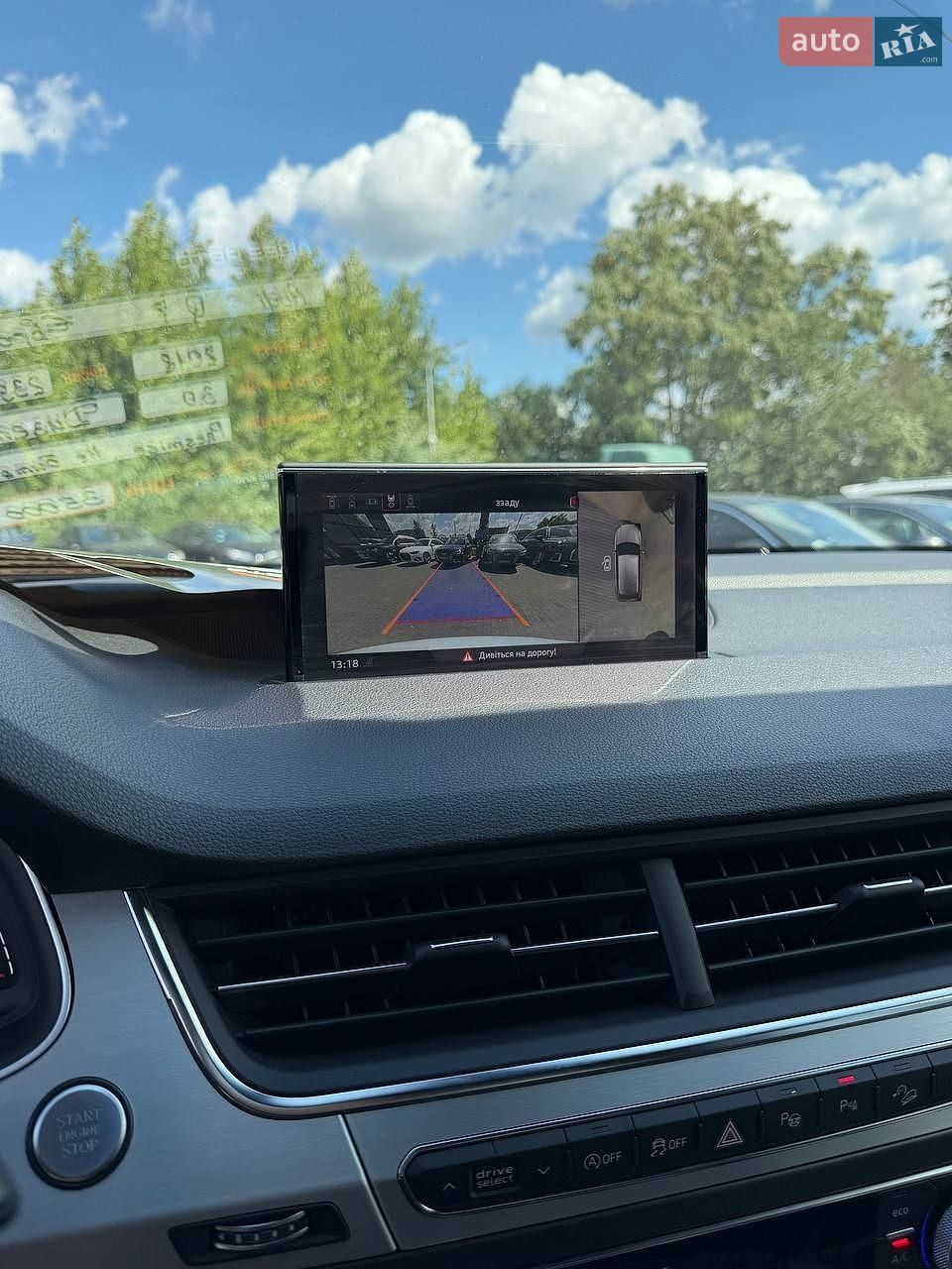 Audi Q7 2018 VIN WAUZZZ4M7KD015781 фото оголошення 28 з 47