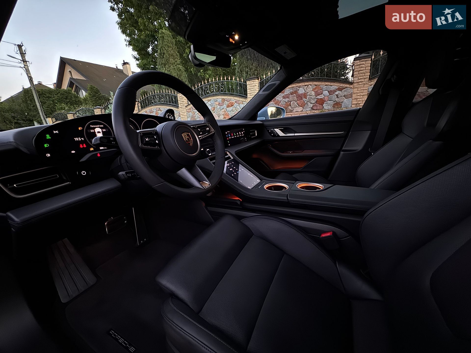 Porsche Taycan 2020 VIN WP0AC2Y11LSA72325 фото оголошення 18 з 34