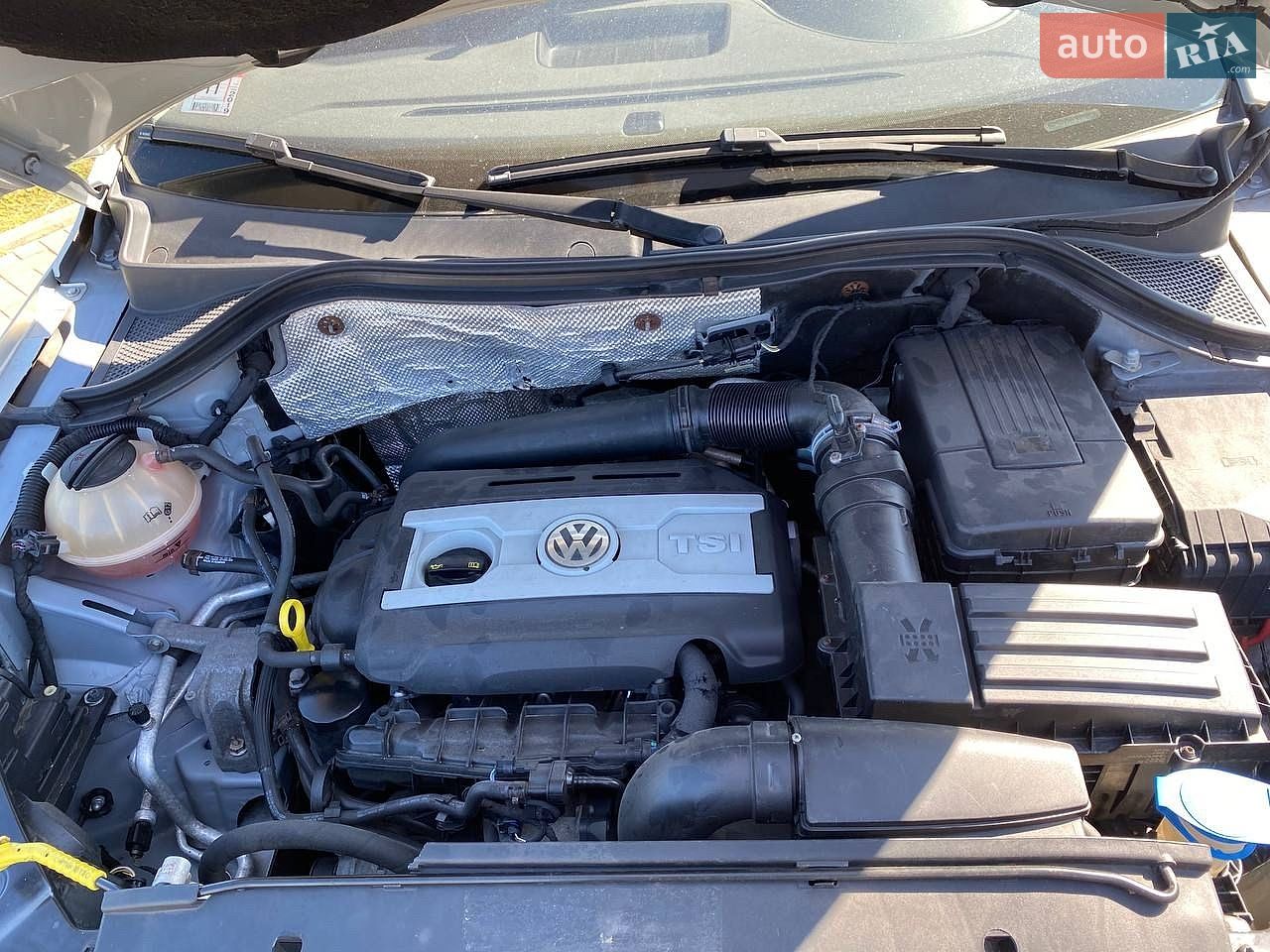 Volkswagen Tiguan 2014 VIN WVGBV7AX1FW522183 фото оголошення 9 з 13