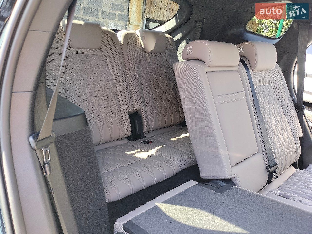 BYD Tang 2025 VIN LC0C74C42S0125198 фото оголошення 10 з 20
