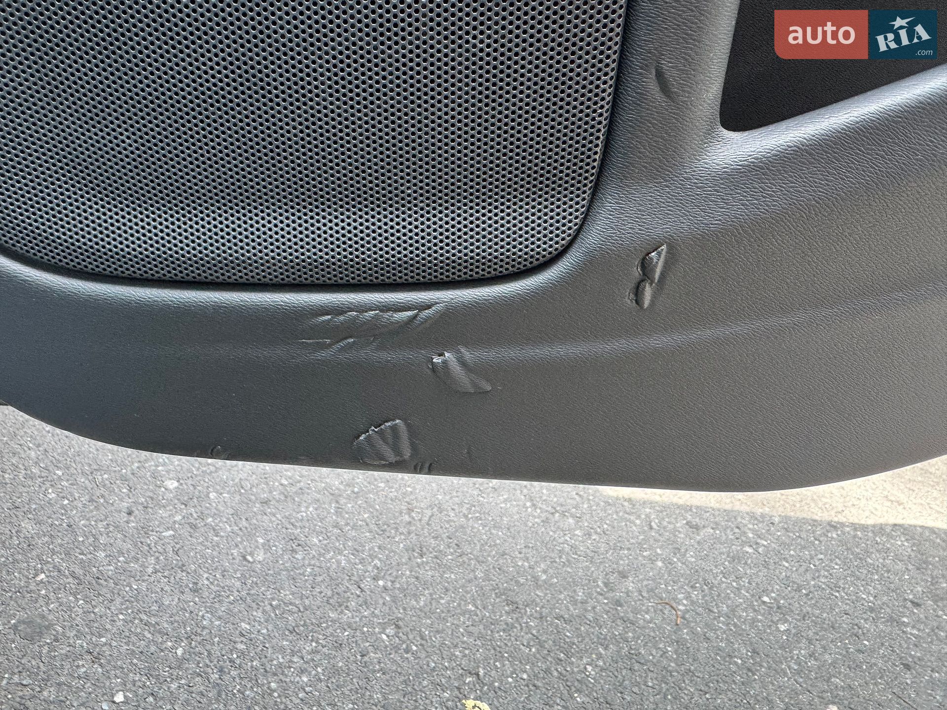 Volvo S60 2017 VIN YV440MUM1J2006527 фото оголошення 19 з 20