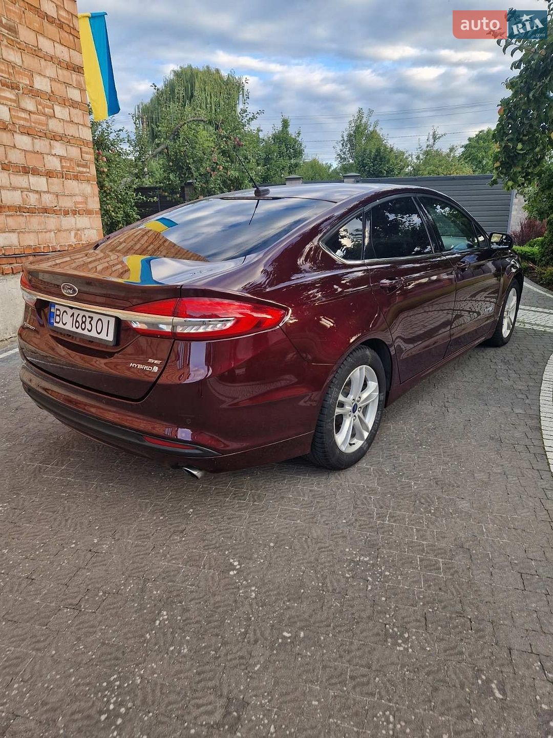 Ford Fusion 2018 VIN 3FA6P0LU7JR225141 фото оголошення 5 з 13