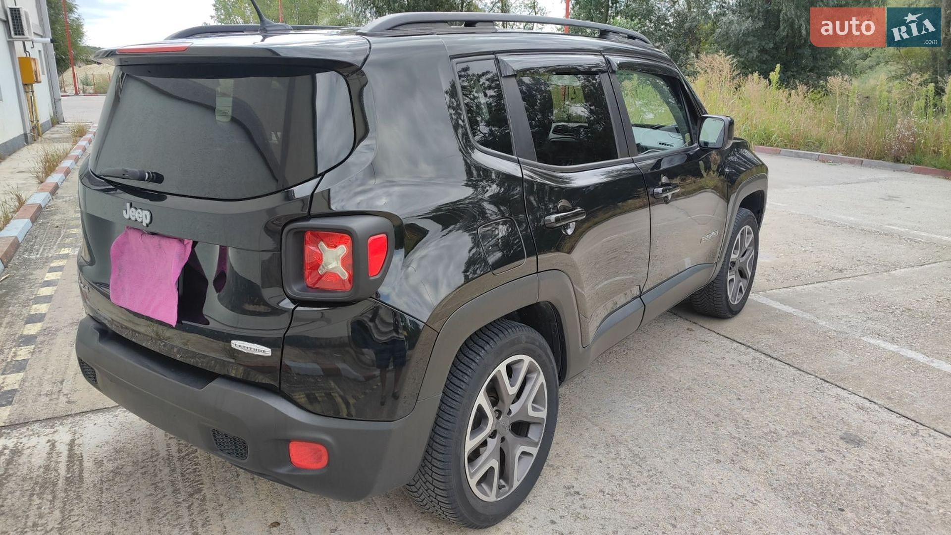 Jeep Renegade 2015 VIN ZACCJBBT1FPC29786 фото оголошення 5 з 23