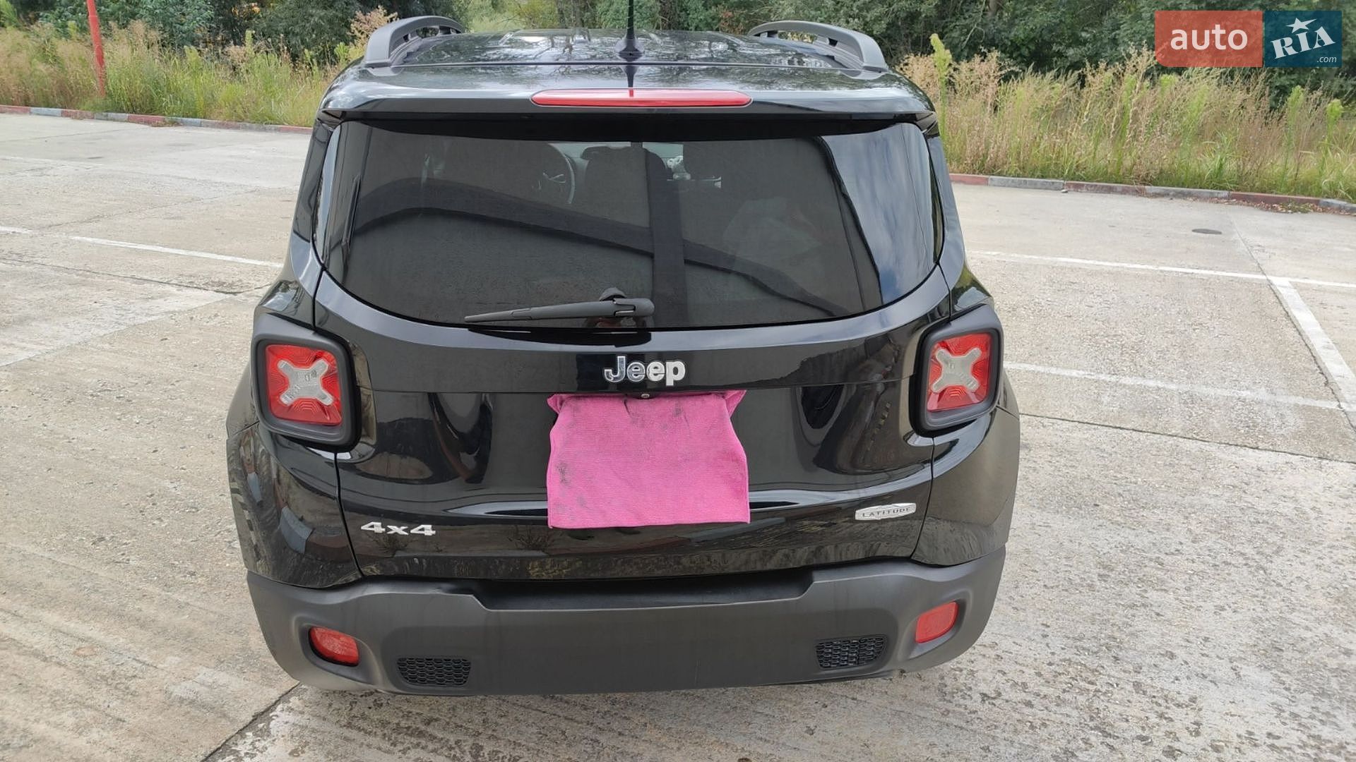 Jeep Renegade 2015 VIN ZACCJBBT1FPC29786 фото оголошення 7 з 23