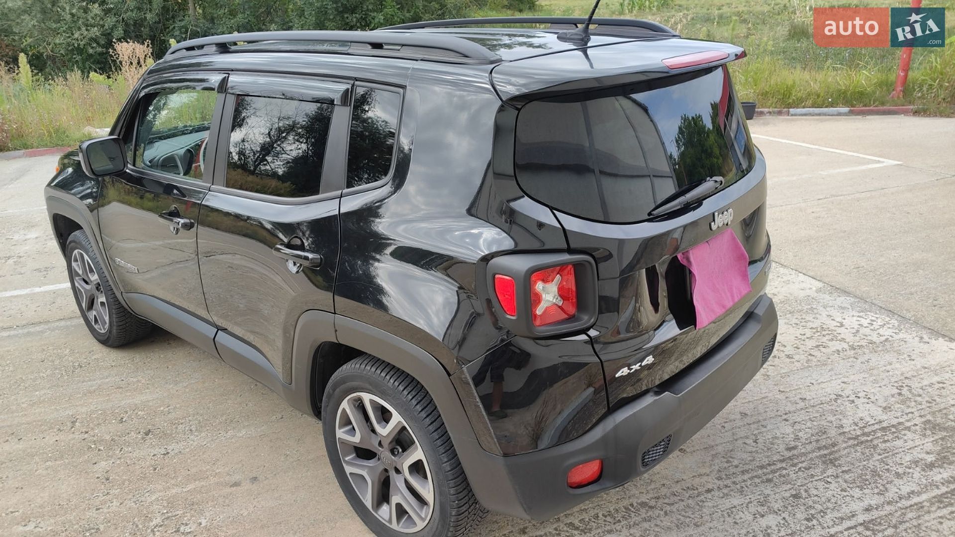 Jeep Renegade 2015 VIN ZACCJBBT1FPC29786 фото оголошення 6 з 23