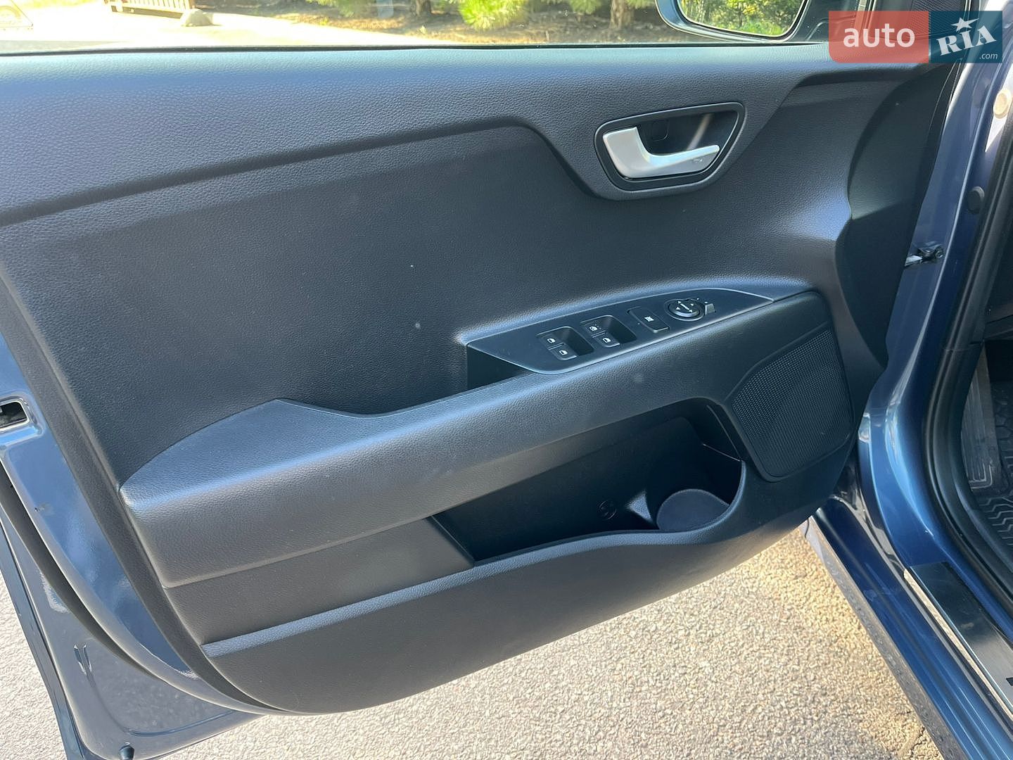 Kia Rio 2018 VIN KNADC514BK6221944 фото оголошення 9 з 18
