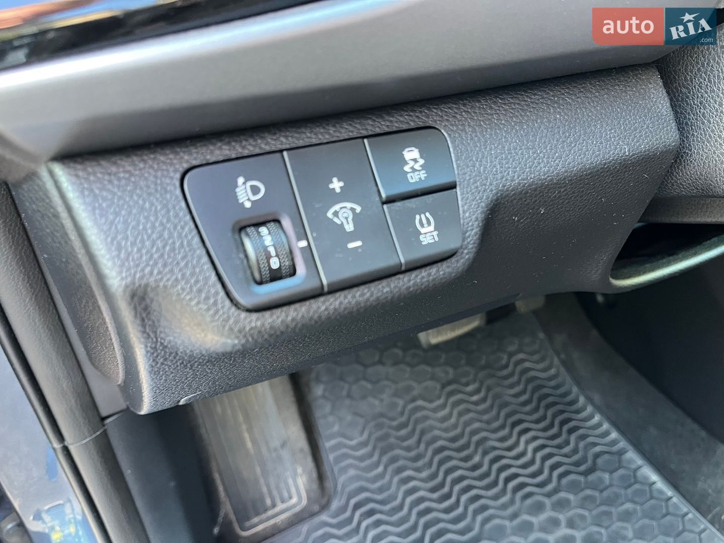 Kia Rio 2018 VIN KNADC514BK6221944 фото оголошення 11 з 18