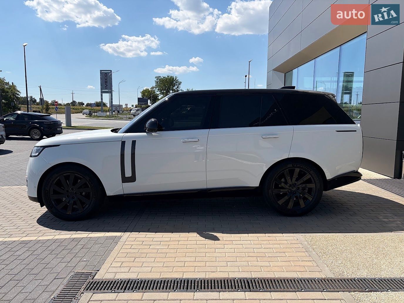 Land Rover Range Rover 2022 VIN SALKA9BW0PA039521 фото оголошення 4 з 35