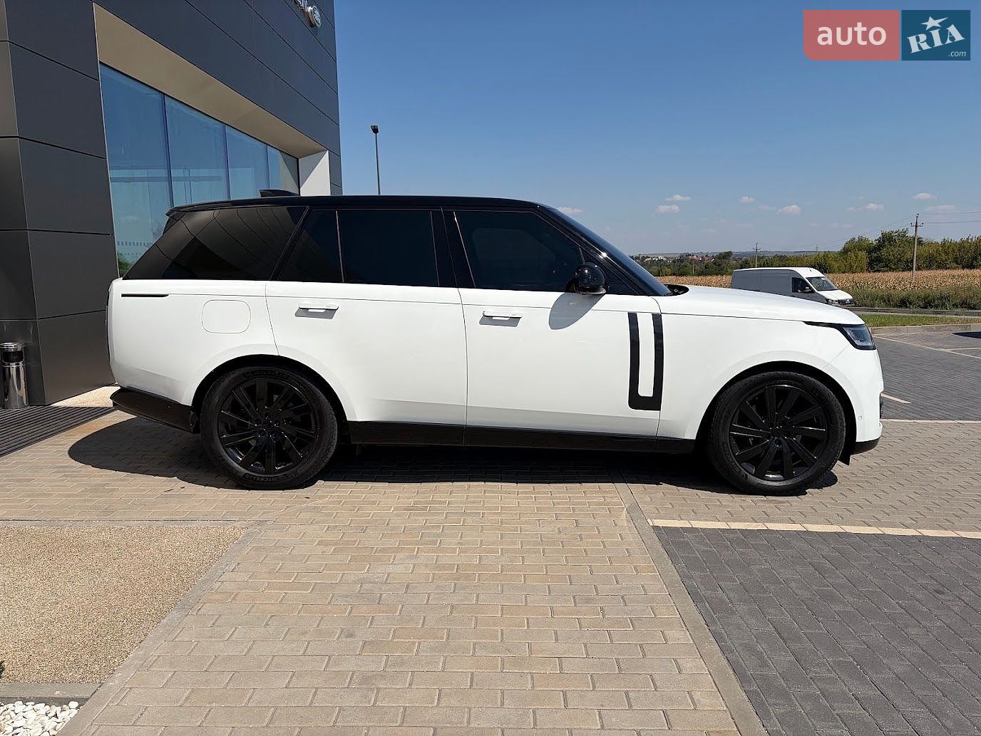 Land Rover Range Rover 2022 VIN SALKA9BW0PA039521 фото оголошення 8 з 35