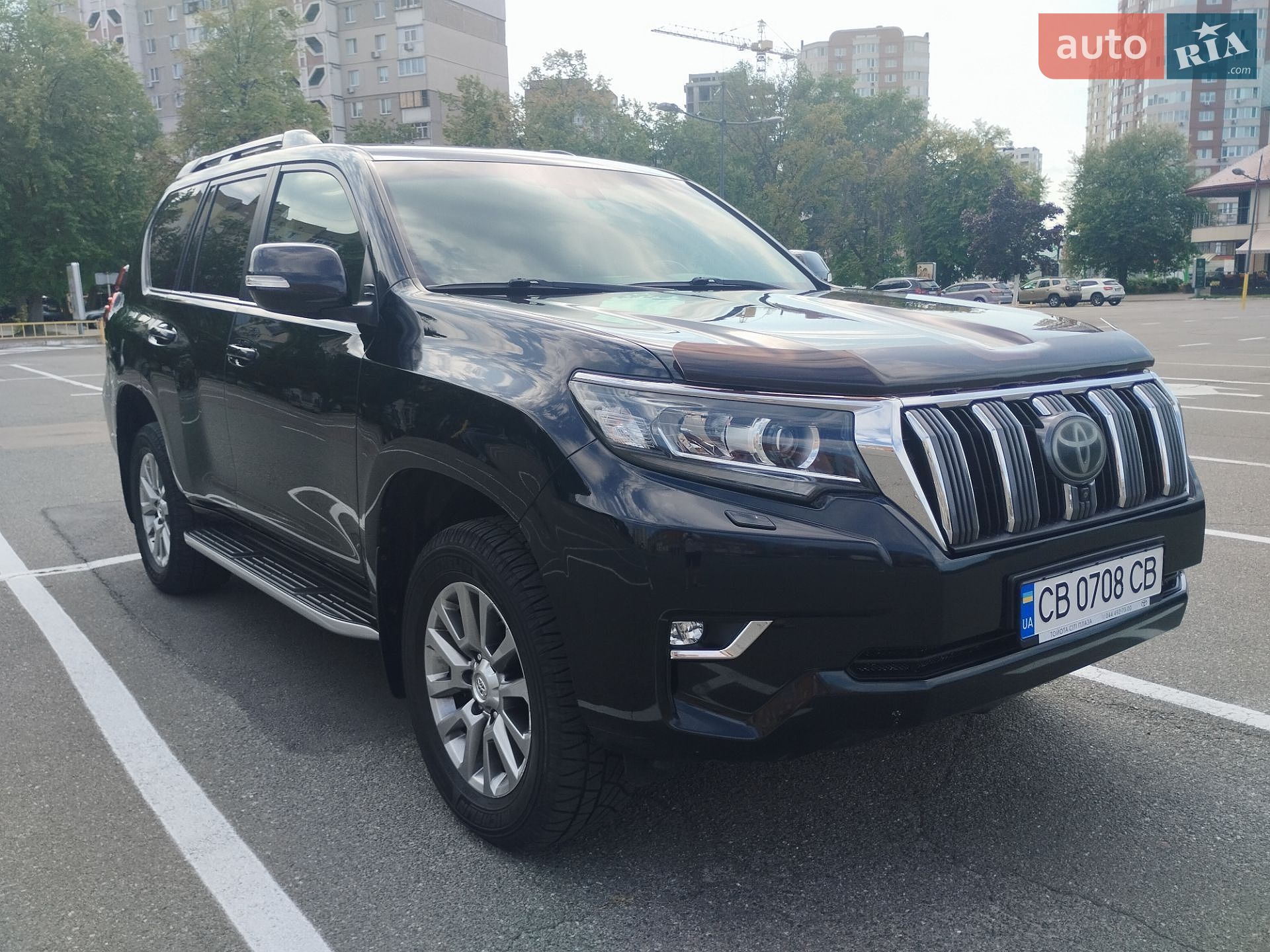 Toyota Land Cruiser Prado 2018 VIN JTEBR3FJ60K098161 фото оголошення 9 з 18