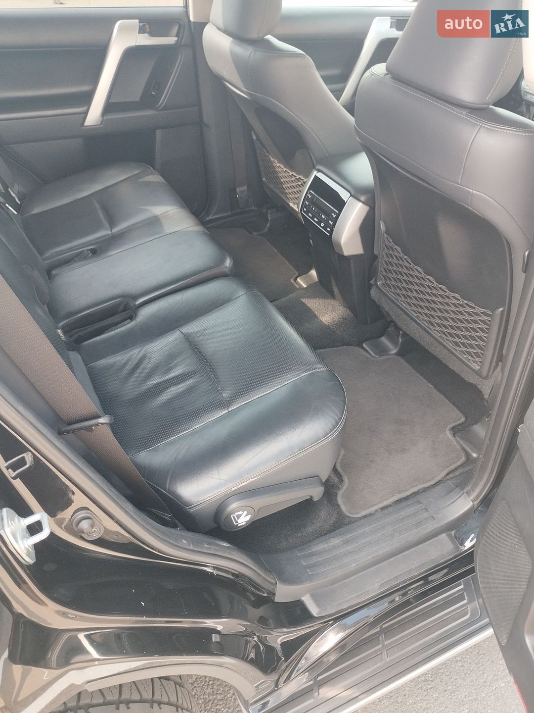 Toyota Land Cruiser Prado 2018 VIN JTEBR3FJ60K098161 фото оголошення 16 з 18