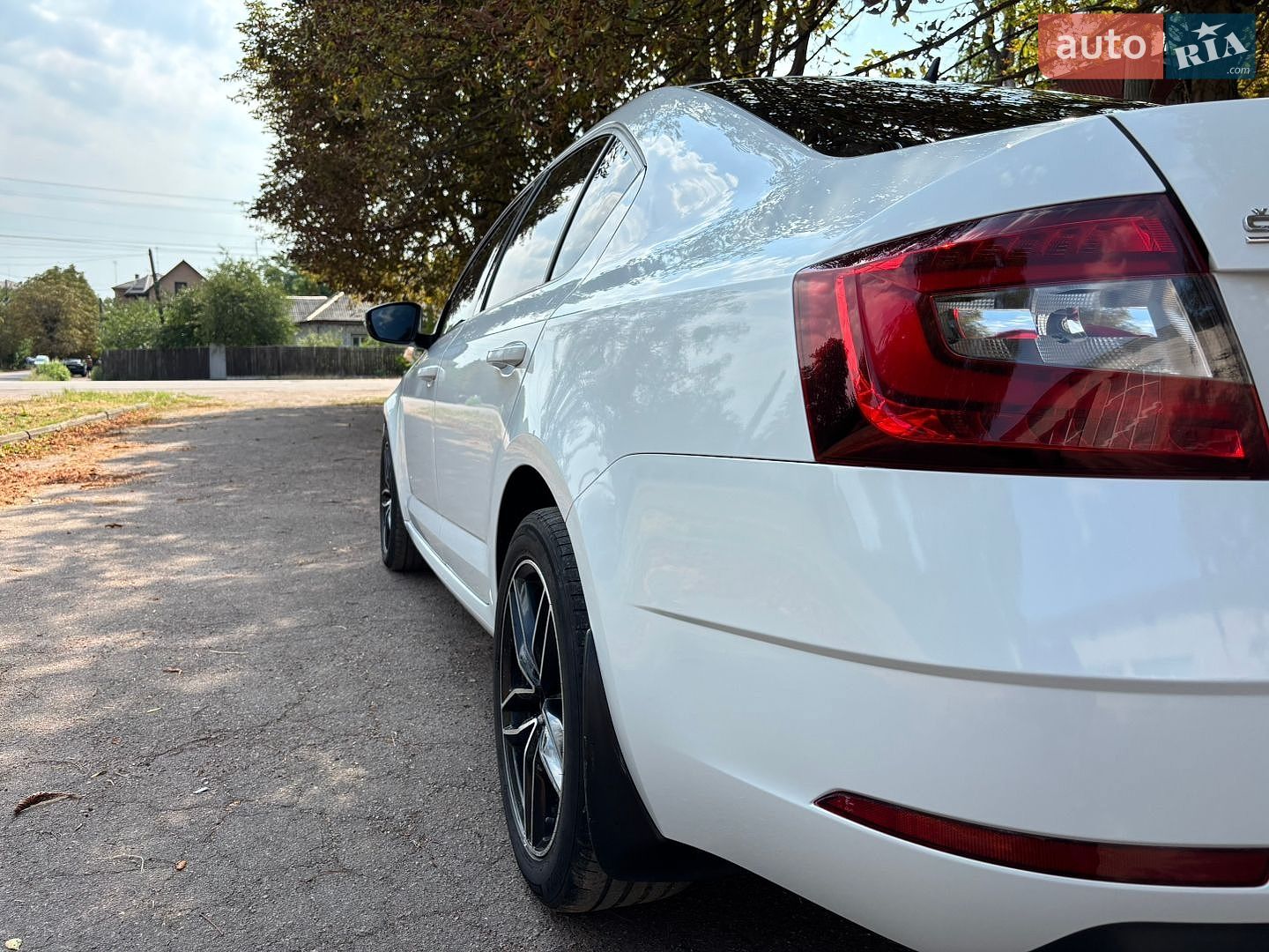 Skoda Octavia 2018 VIN Y6UAC2NE8JB008865 фото оголошення 13 з 14